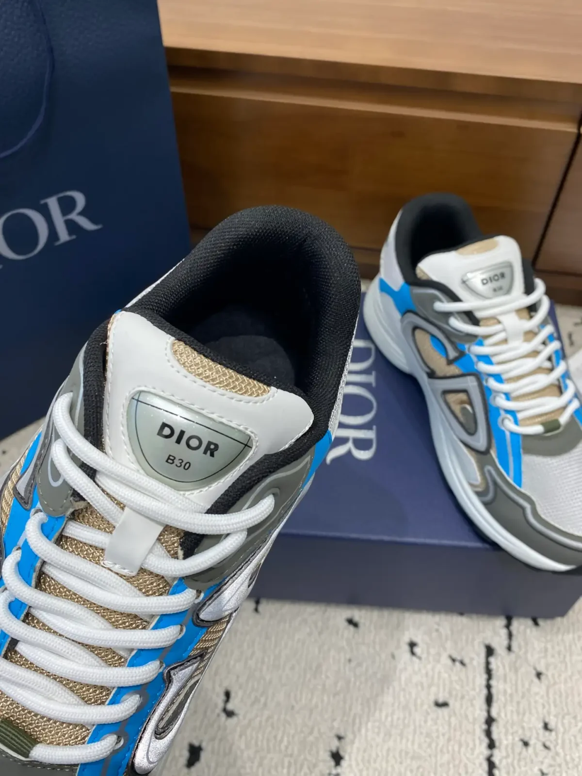 Dior B30 - Image 5