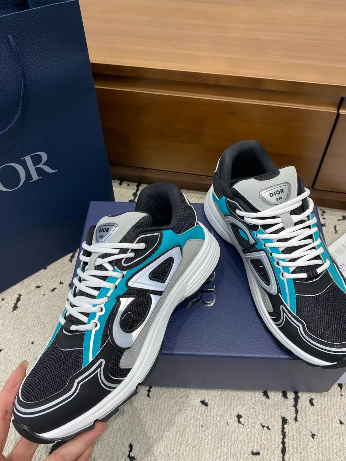 Dior B30 - Image 2