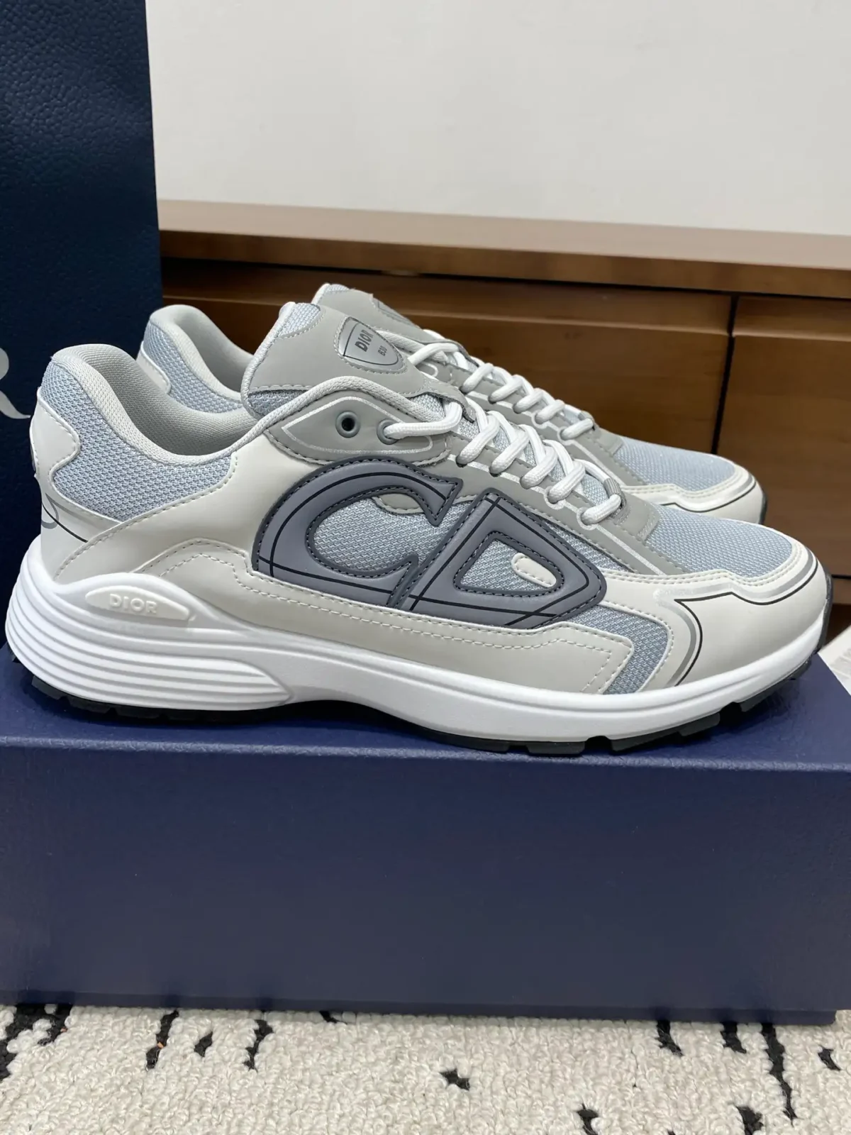 Dior B30 - Image 1