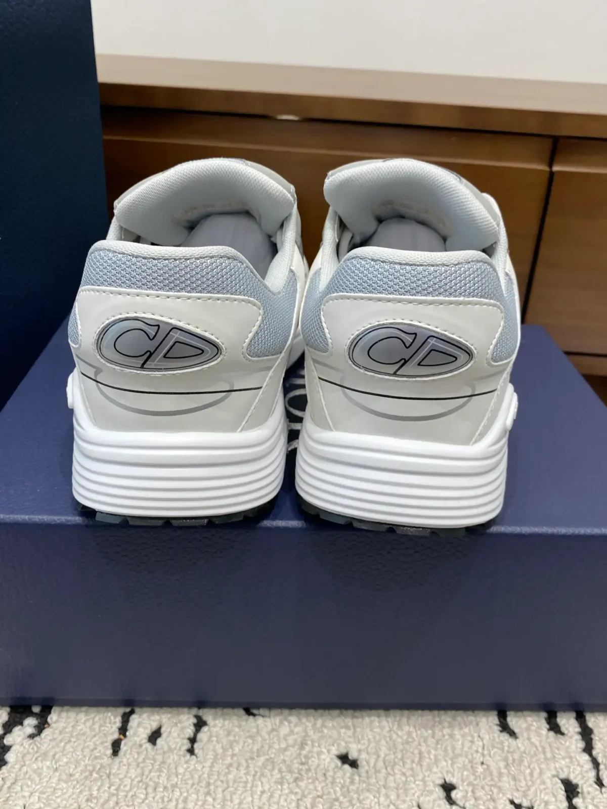 Dior B30 - Image 4