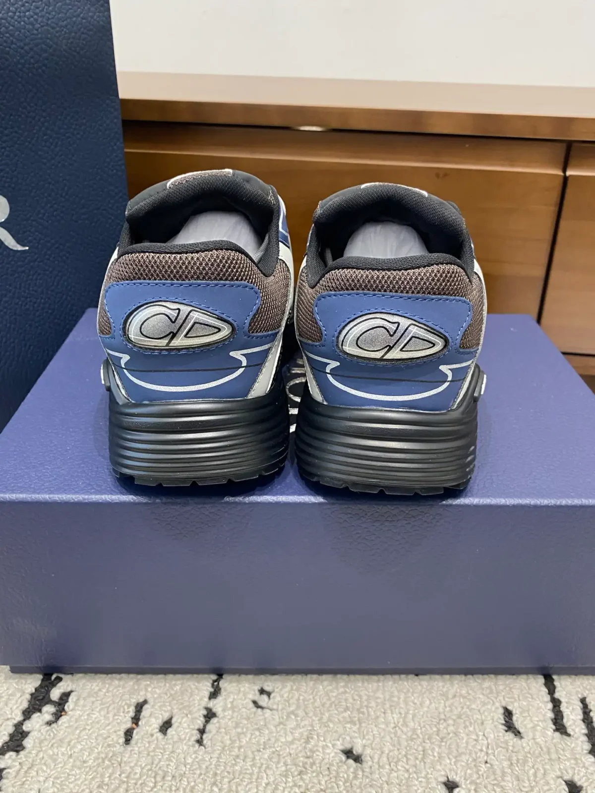Dior B30 - Image 2