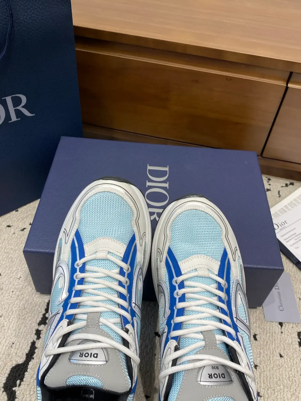 Dior B30 - Image 2
