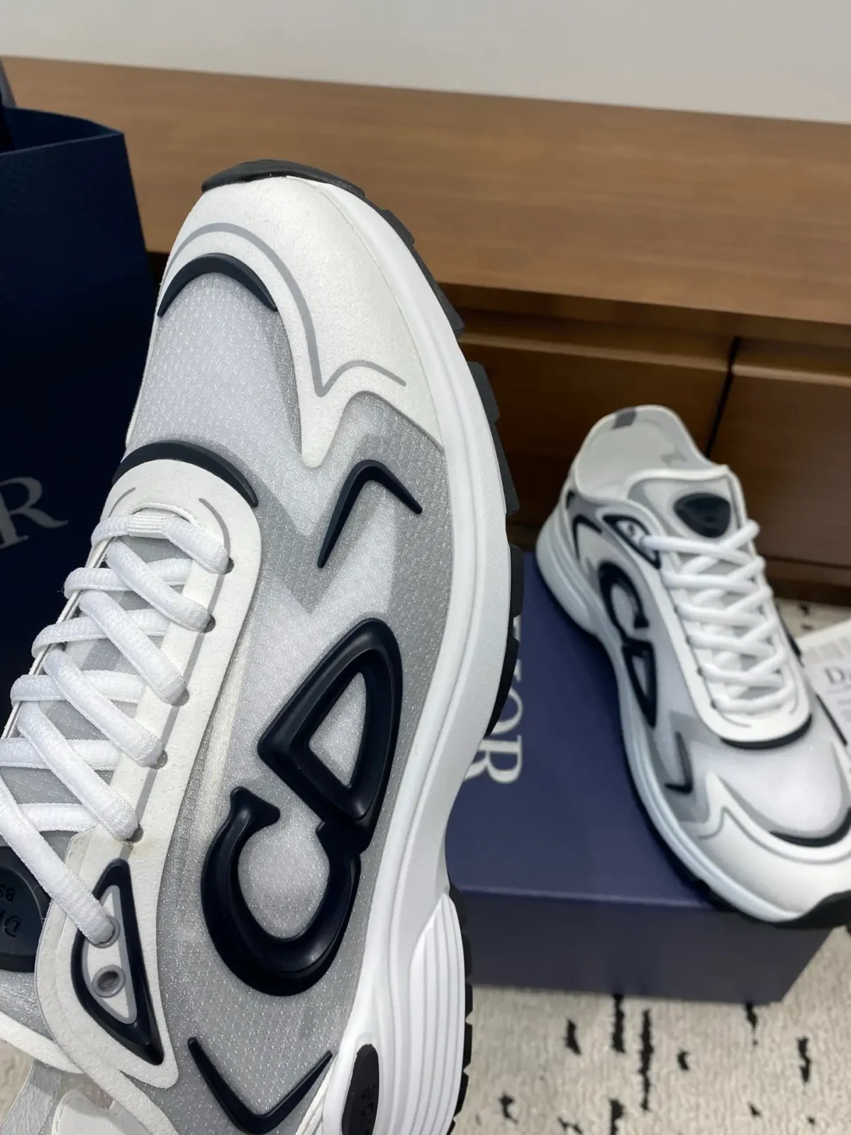 Dior B30 - Image 4