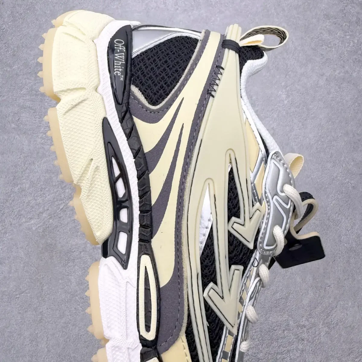 Off-White Running Shoes - Image 4