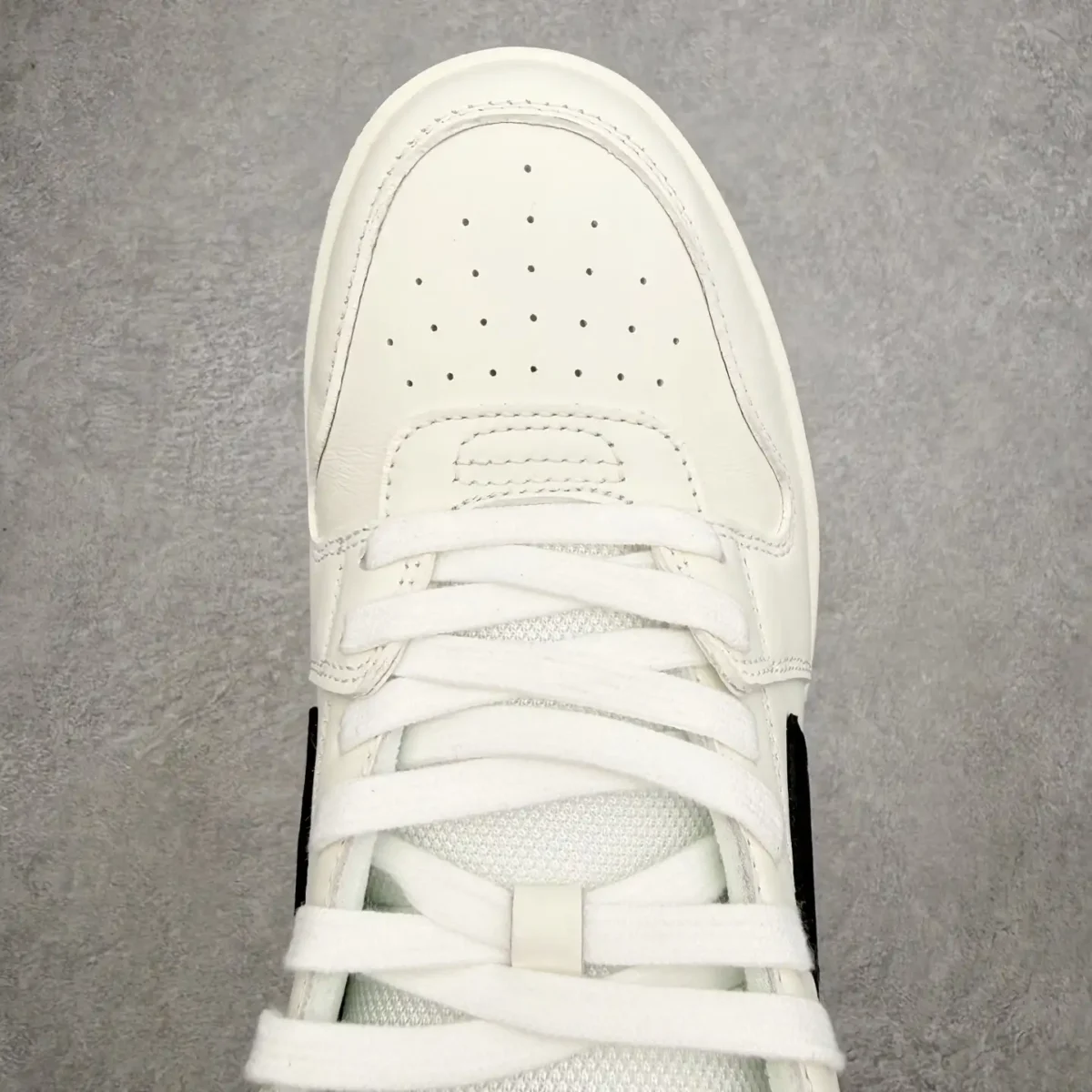 Off-White Out Of Office Sneakers - Image 7