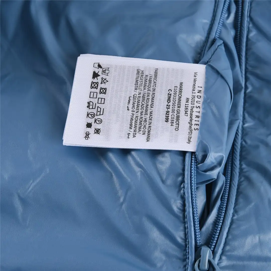 Moncler Down Jacket - Image 7