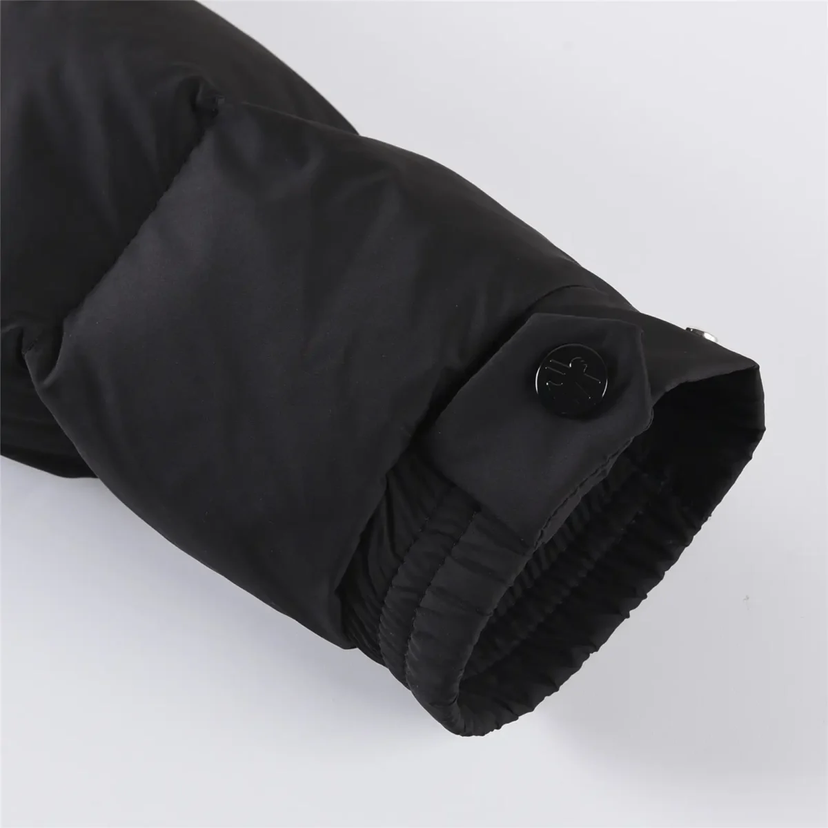 Moncler Down Jacket - Image 6