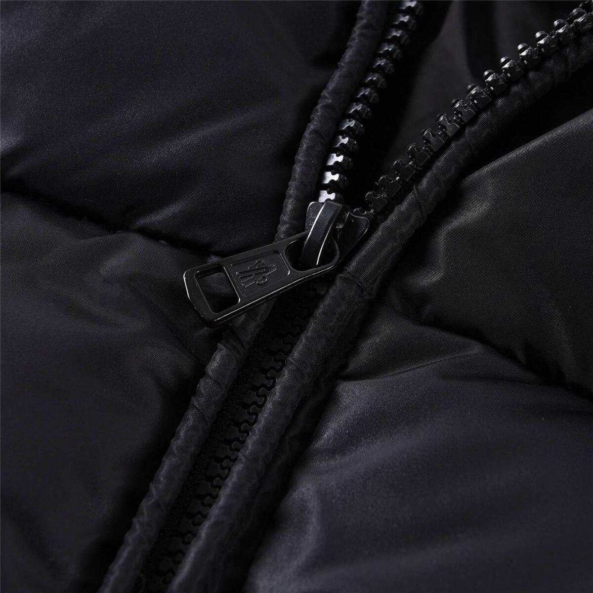 Moncler Down Jacket - Image 9