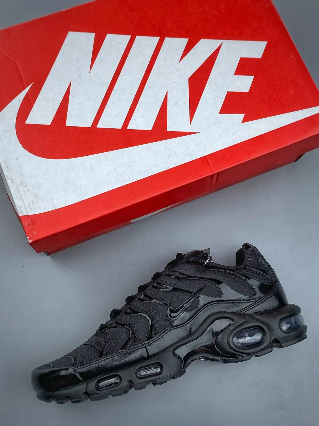 Nike Air Max Plus TN Sneakers - Image 9
