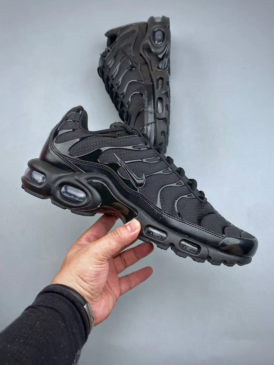 Nike Air Max Plus TN Sneakers - Image 1