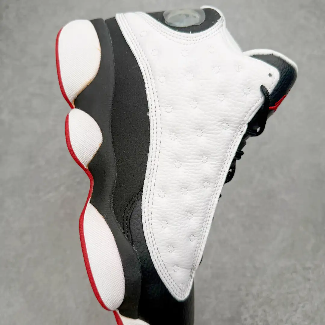 Air Jordan 13 Panda Sneakers - Image 7