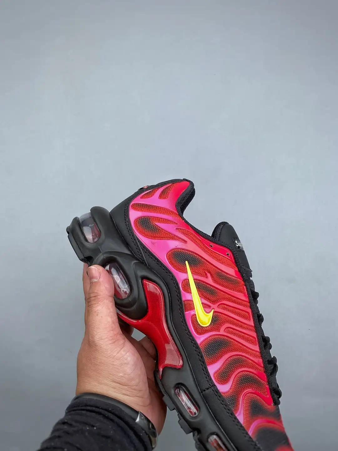 Nike Air Max Plus Supreme Sneakers - Image 2