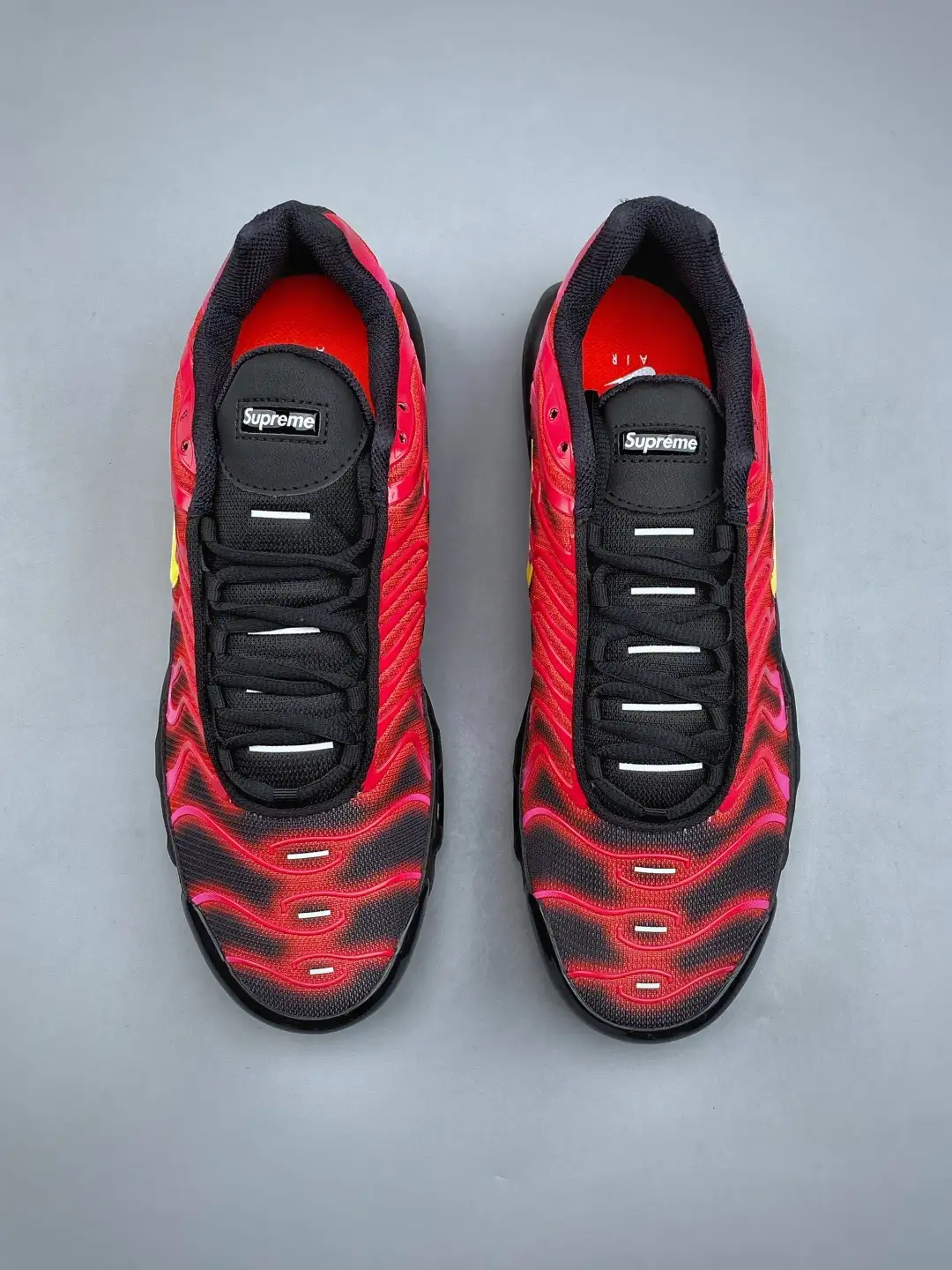 Nike Air Max Plus Supreme Sneakers - Image 3
