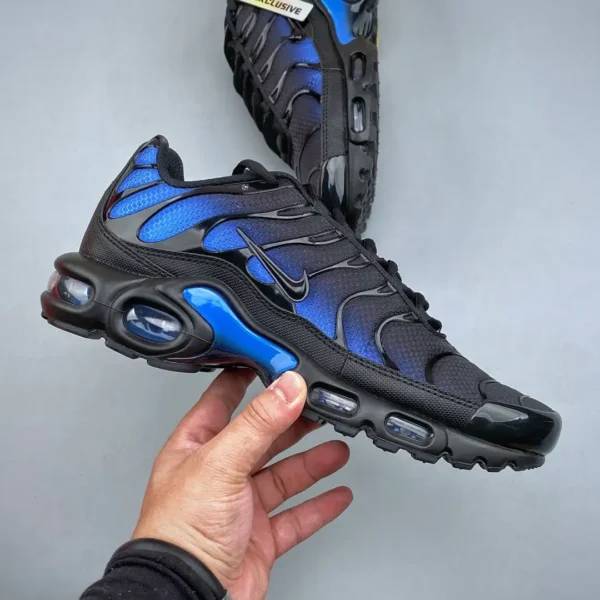 Nike Air Max Plus TN Sneakers
