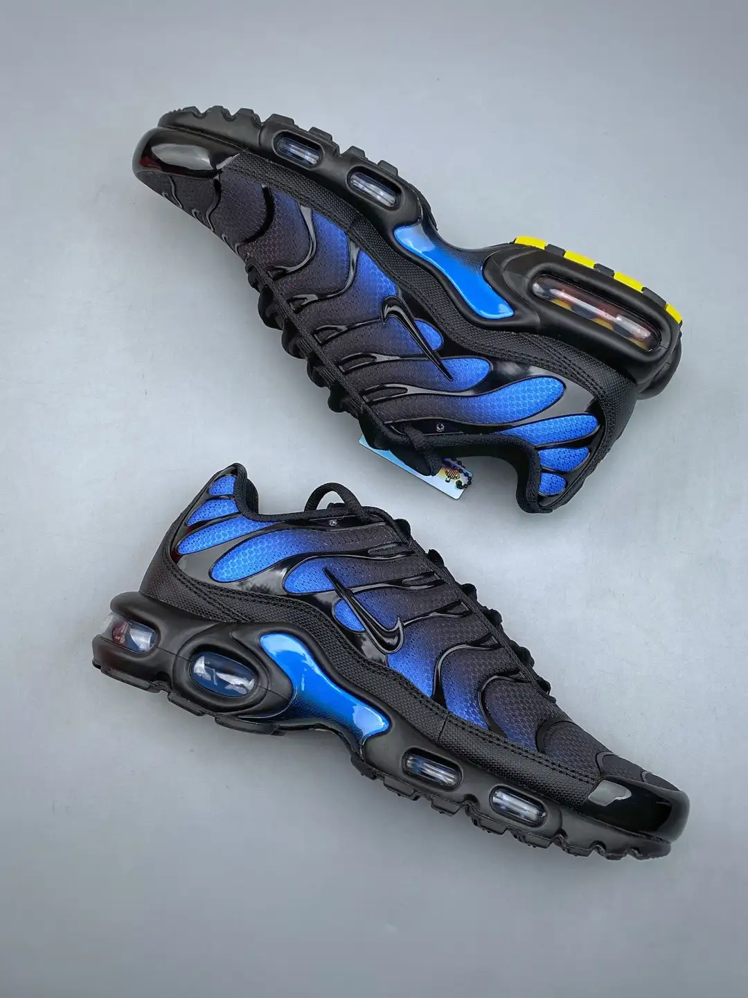 Nike Air Max Plus TN Sneakers - Image 8