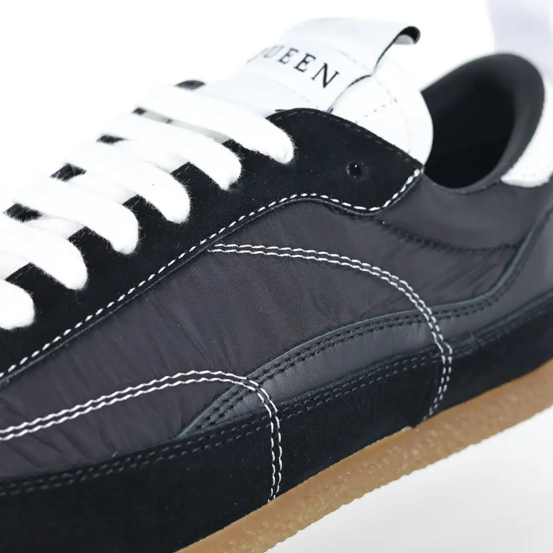 McQueen EC1 Black Sneakers - Image 5