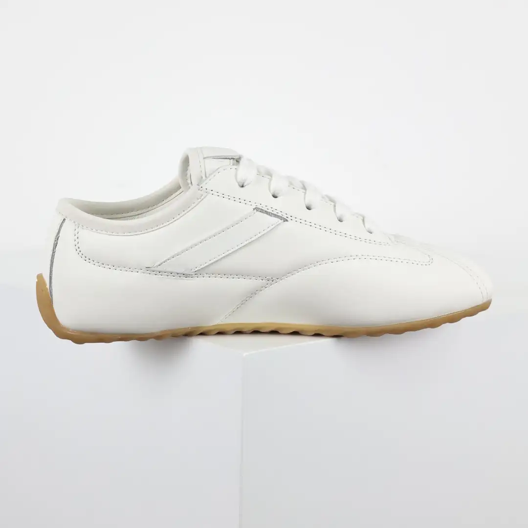 McQueen Boxe Cream Sneakers - Image 1
