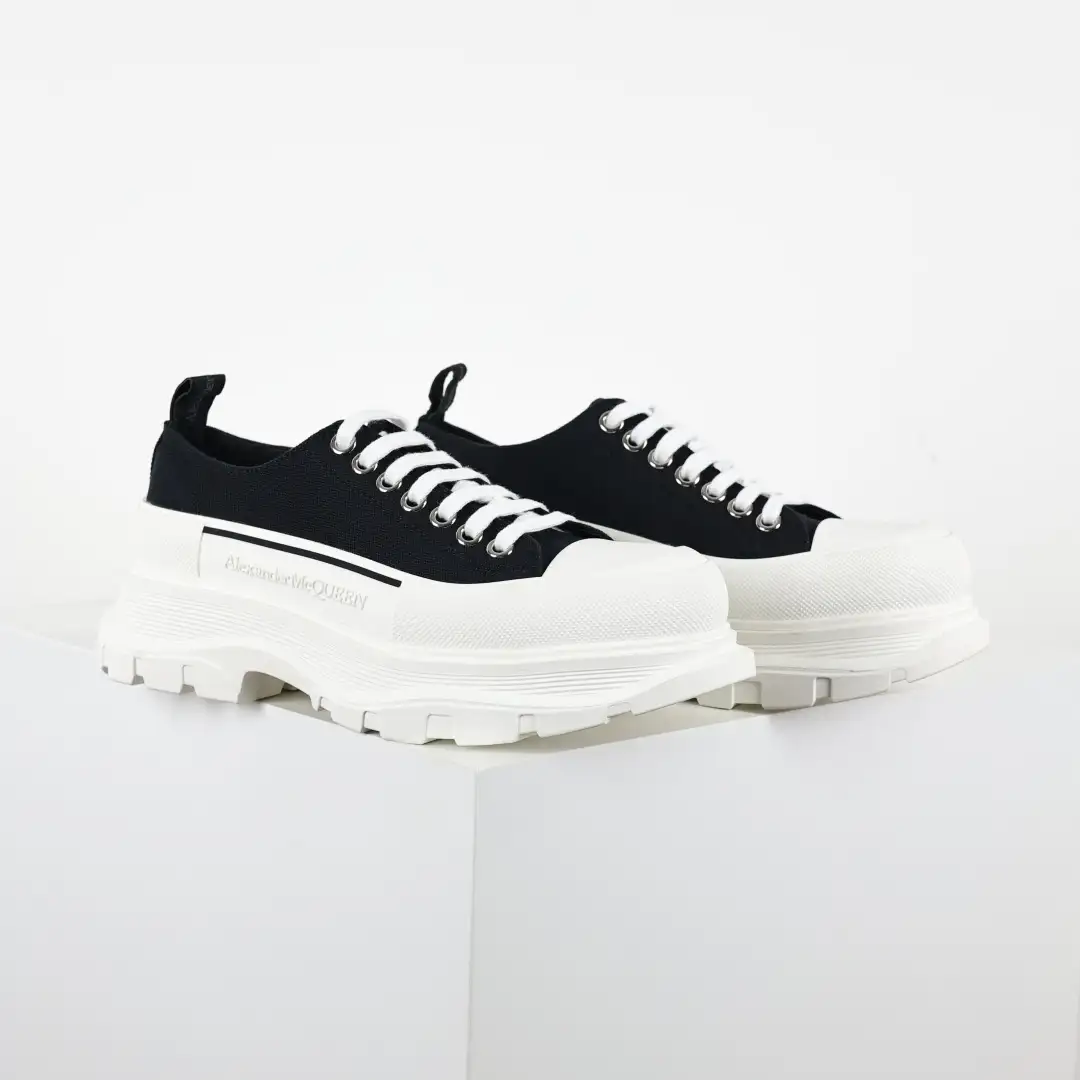 McQueen Tread Slick Black/White Sneakers - Image 3