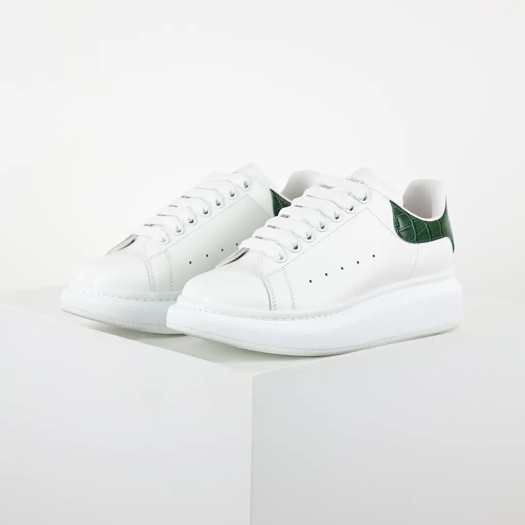 Alexander McQueen White/Green Croc-Embossed Heel Sneakers - Image 2