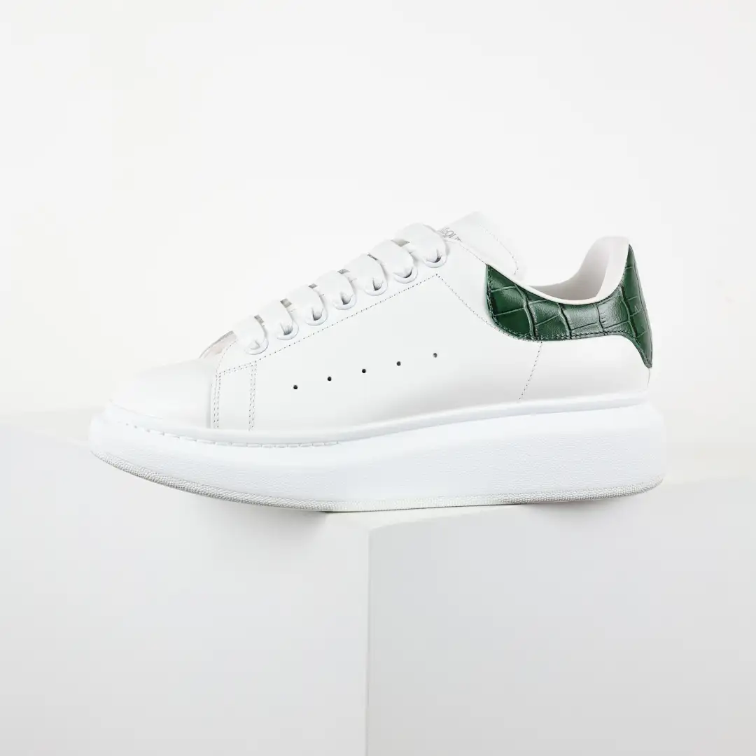 Alexander McQueen White/Green Croc-Embossed Heel Sneakers - Image 9