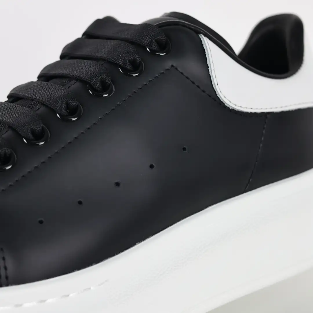 Alexander McQueen Black/White Heel Sneakers - Image 3