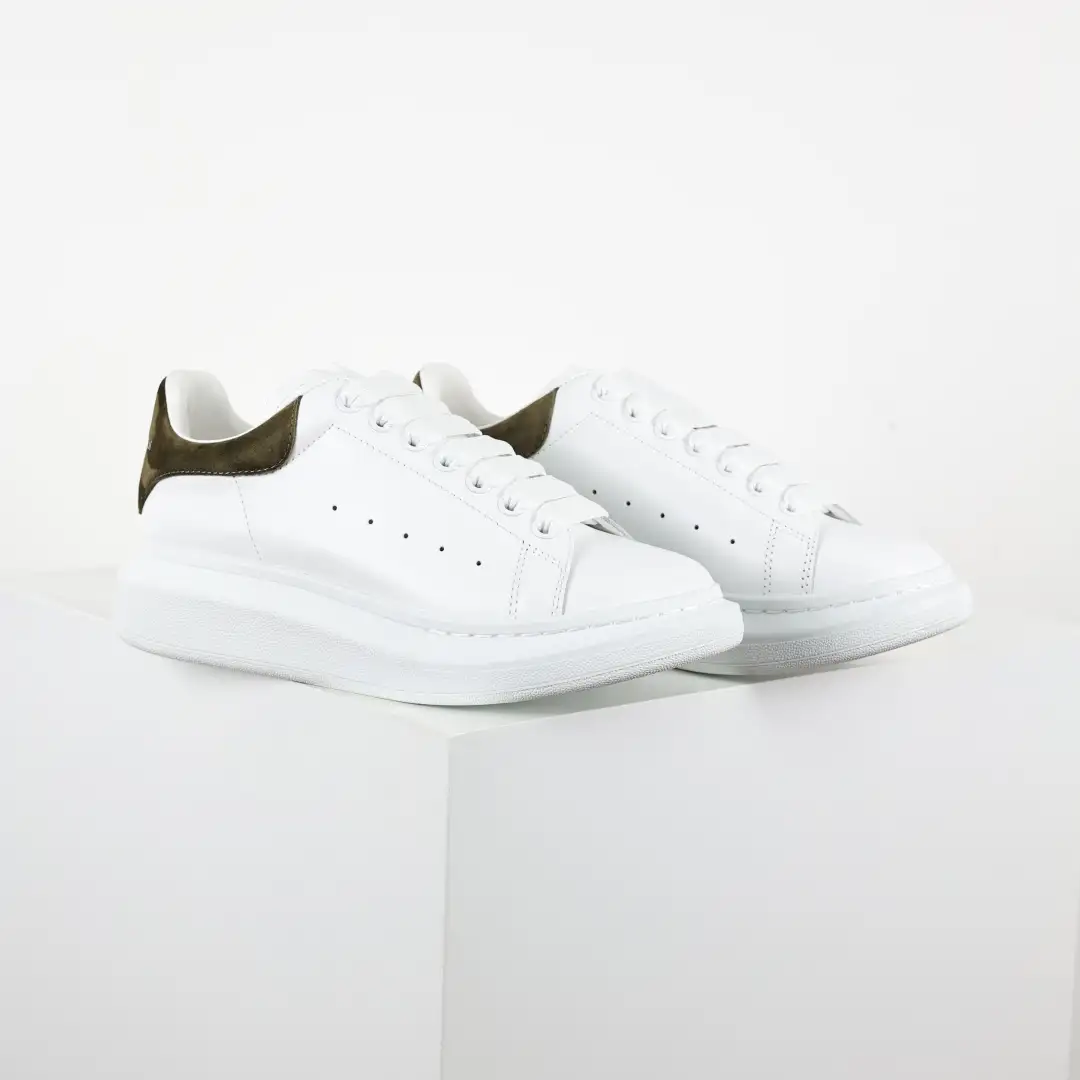 Alexander McQueen White/Olive Green Suede Heel Sneakers - Image 6