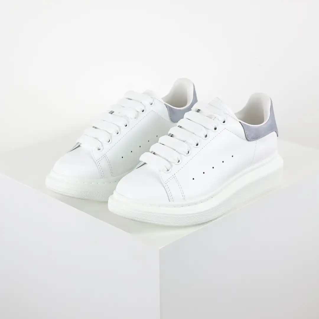 Alexander McQueen White/Grey Suede Heel Sneakers - Image 6