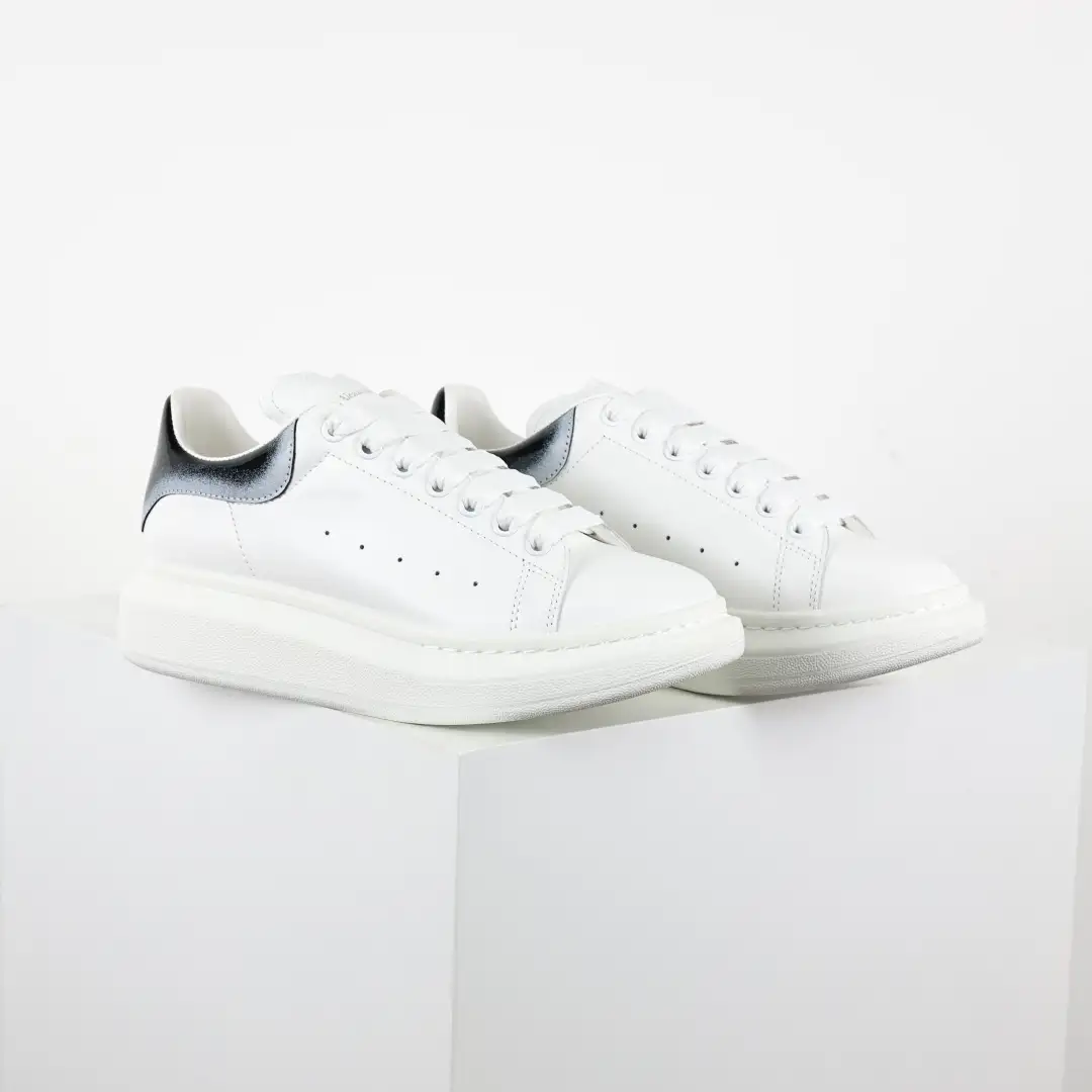 Alexander McQueen White/Black Glossy Heel Sneakers - Image 4
