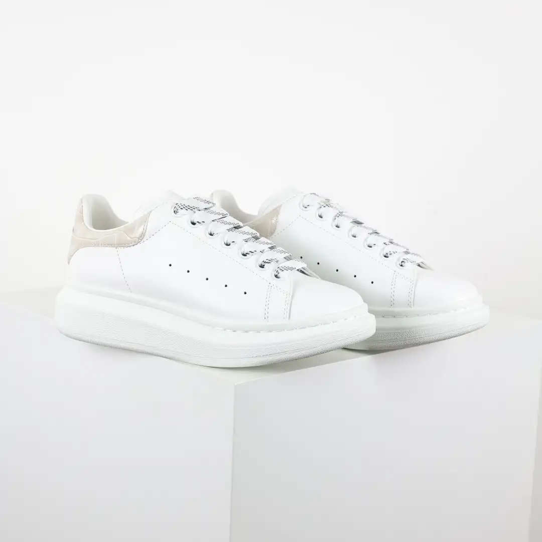 Alexander McQueen White/Cream Croc-Embossed Sneakers - Image 5