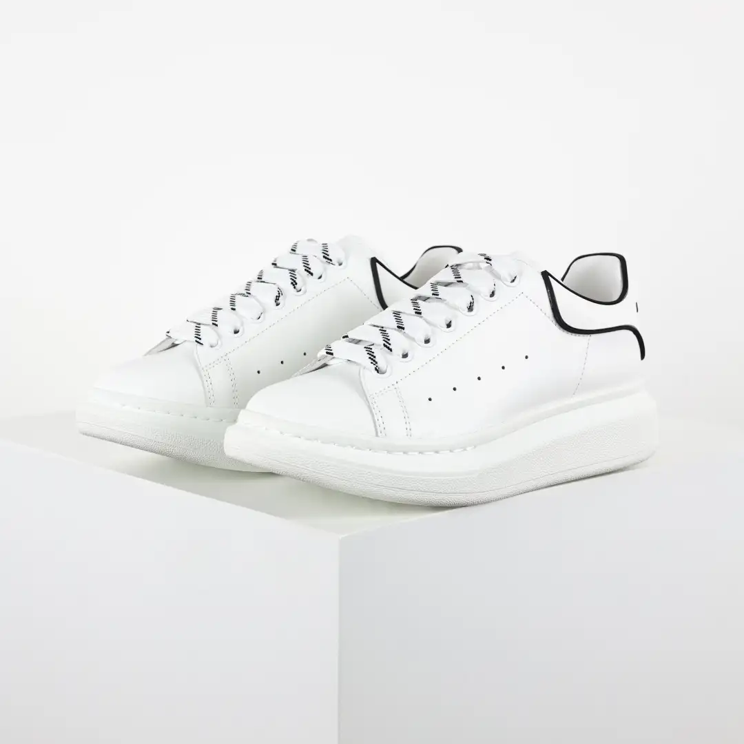 Alexander McQueen White/Black Trim Sneakers - Image 4