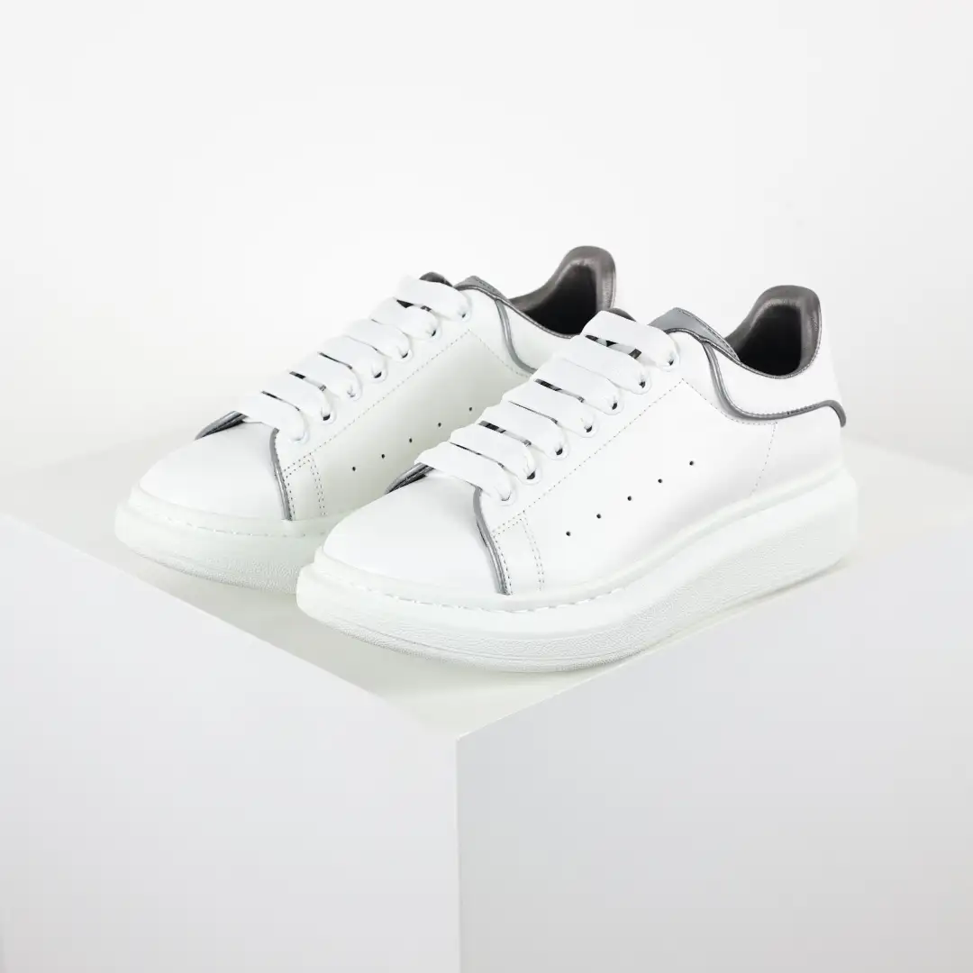 Alexander McQueen White/Grey Trim Sneakers - Image 4