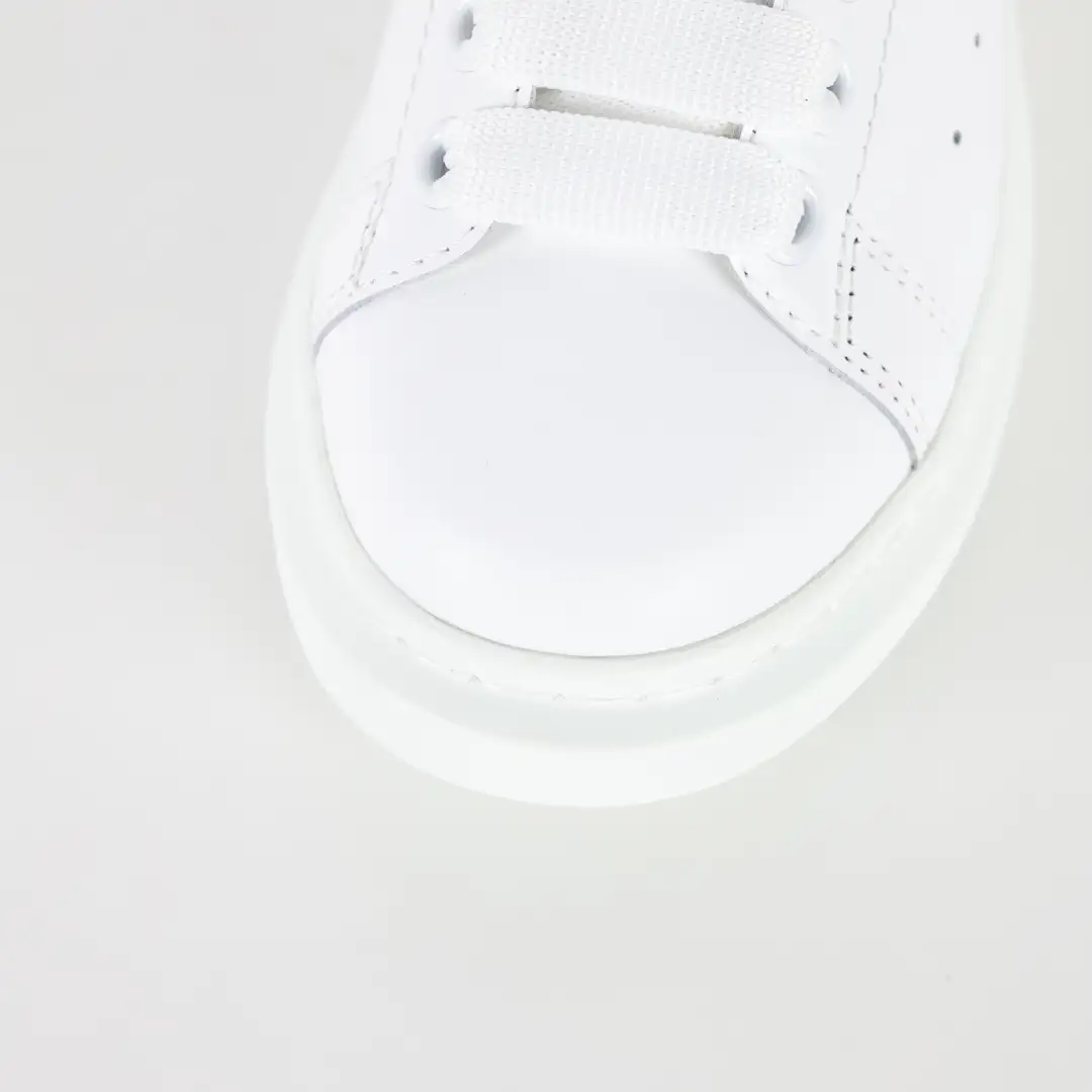 Alexander McQueen White/Lavender Sneakers - Image 7