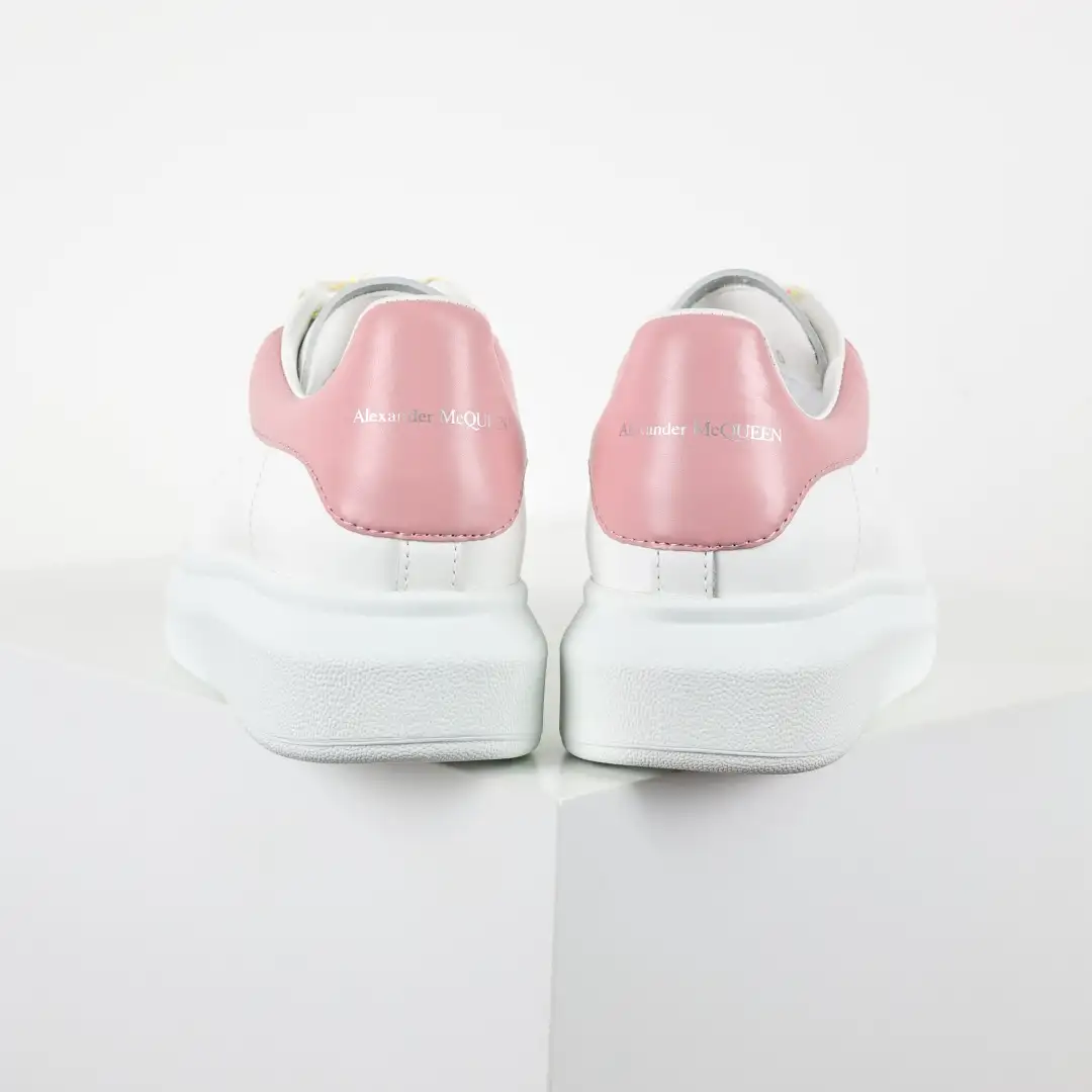Alexander McQueen White/Light Pink Sneakers - Image 7