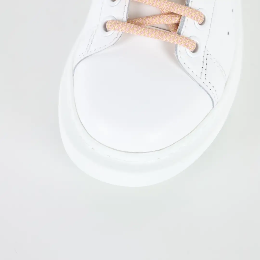 Alexander McQueen White/Glossy Silver Sneakers - Image 5