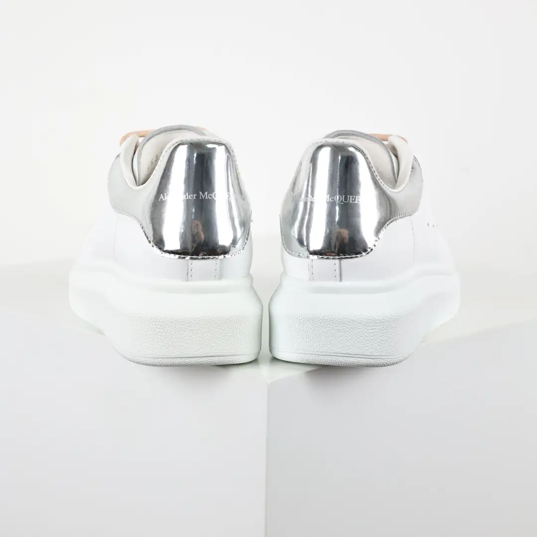 Alexander McQueen White/Glossy Silver Sneakers - Image 3