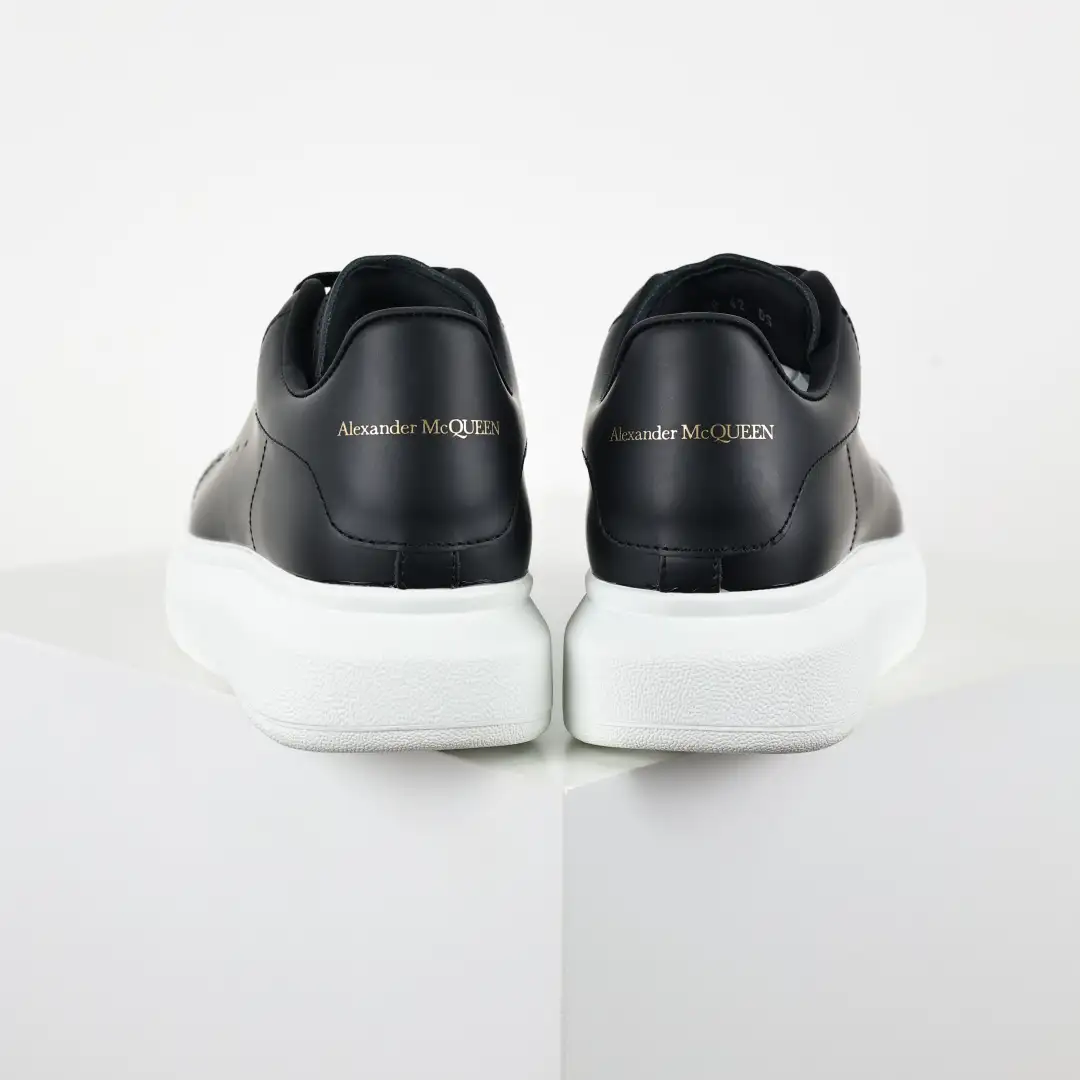 Alexander McQueen Black/White Sneakers - Image 8