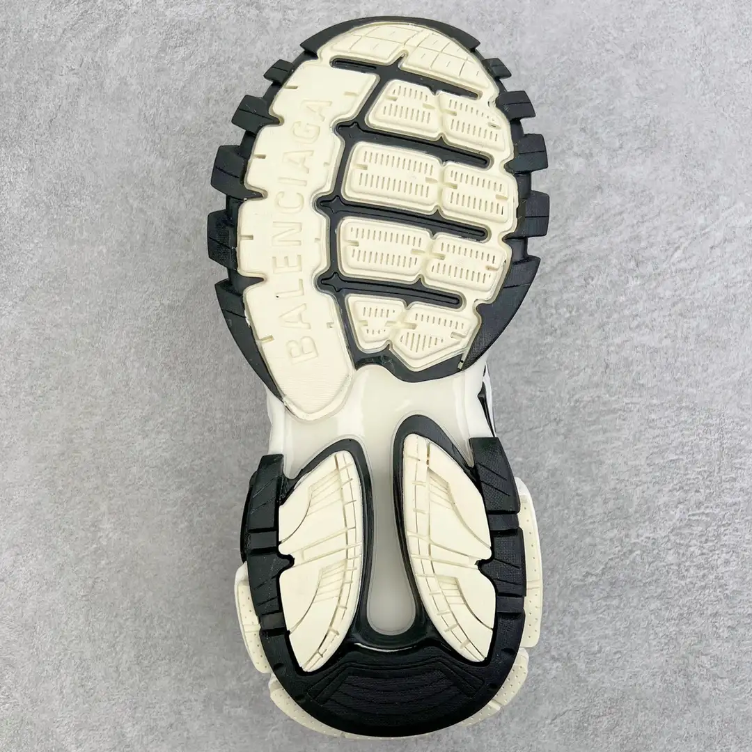 Balenciaga Track Sneakers - Image 5