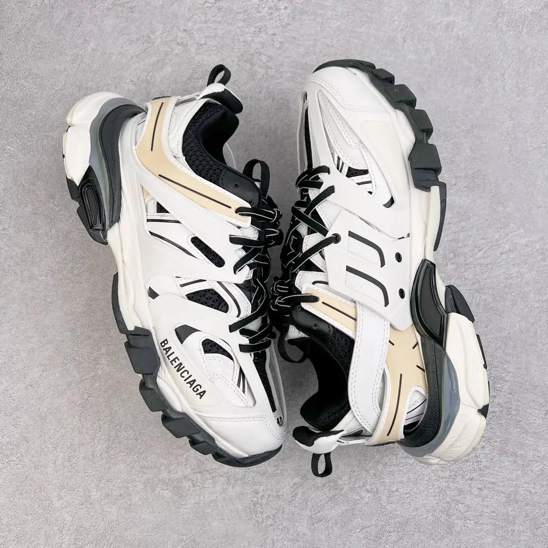 Balenciaga Track Sneakers - Image 6