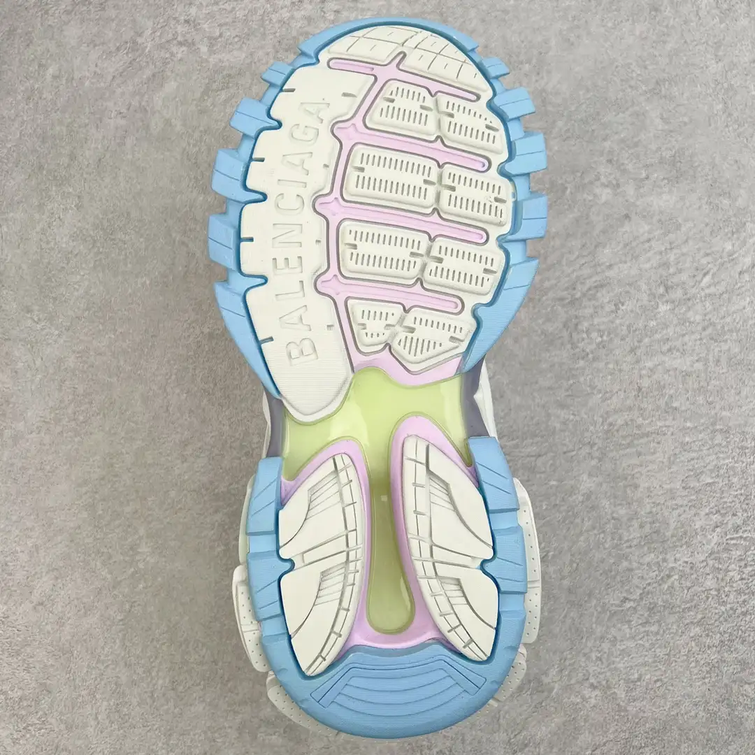 Balenciaga Track Sneakers - Image 5