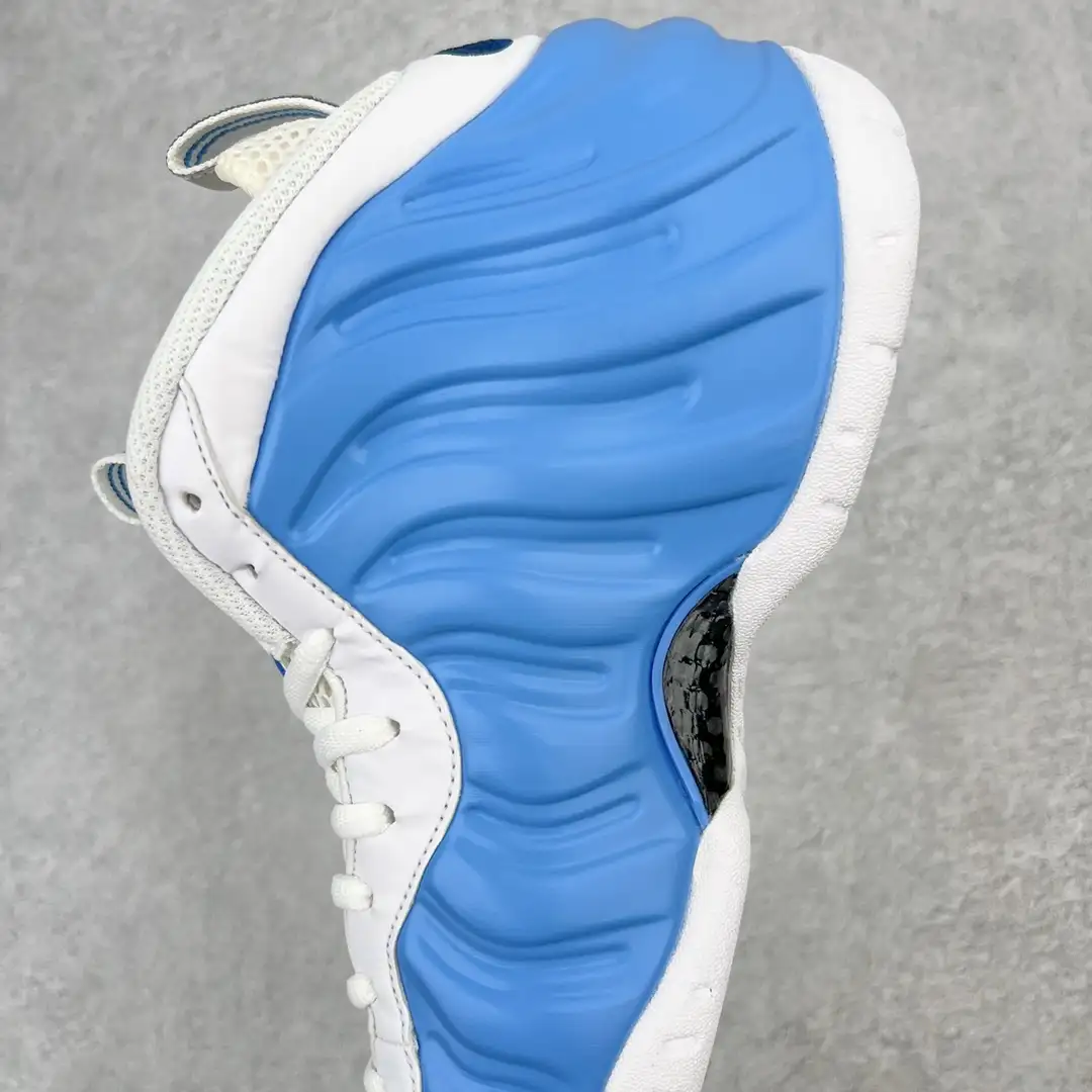 Nike UNC Blue Foamposite Pro Sneakers - Image 7
