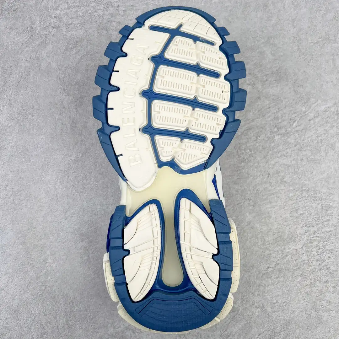 Balenciaga Track Sneakers - Image 4