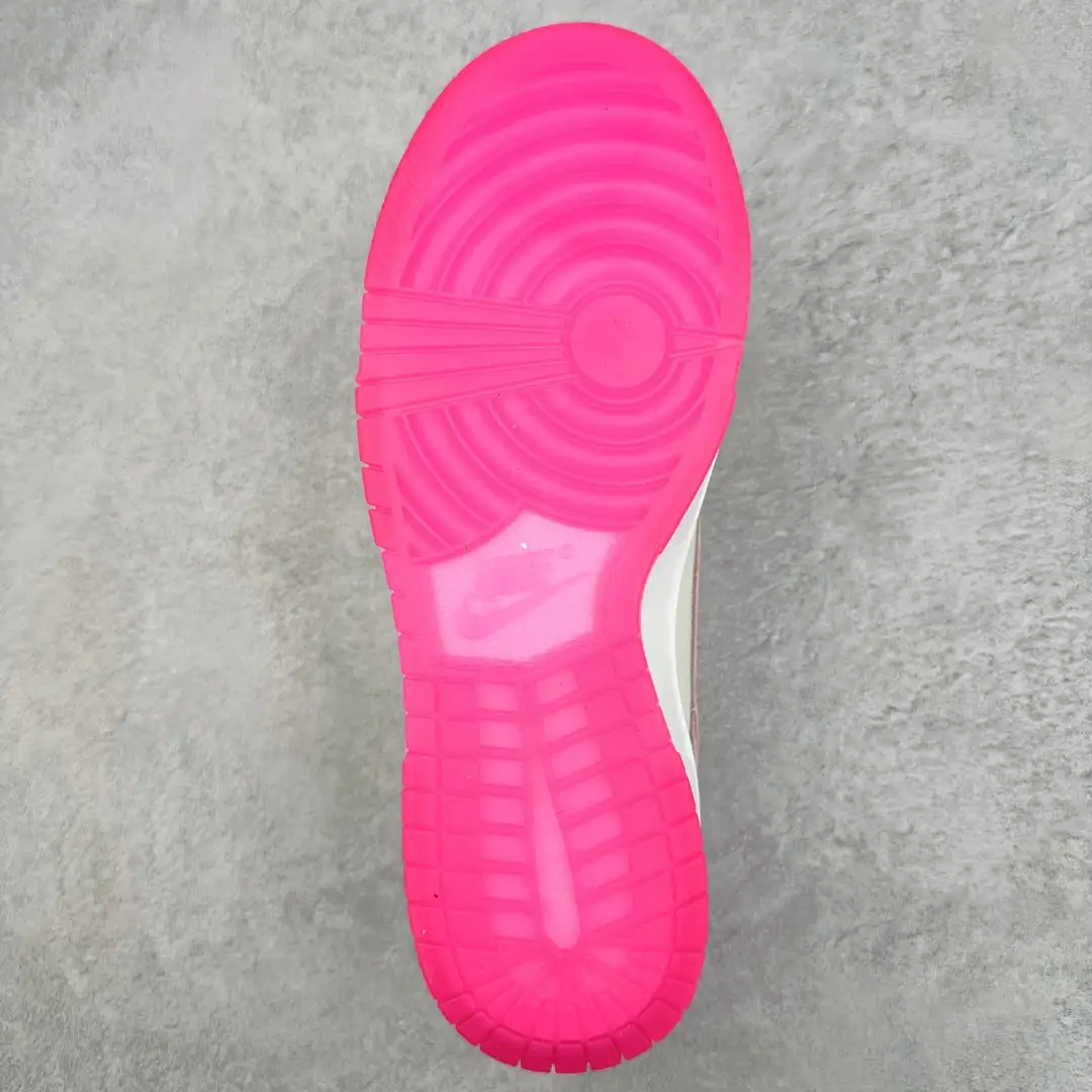 Nike Dunk Low Sneakers - Image 6