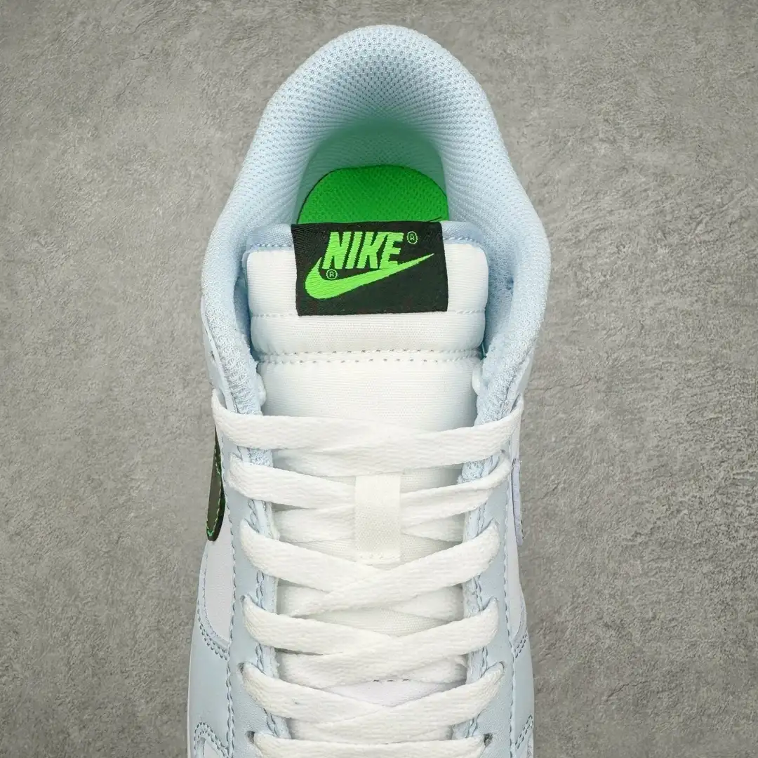 Nike Dunk Low Sneakers - Image 5