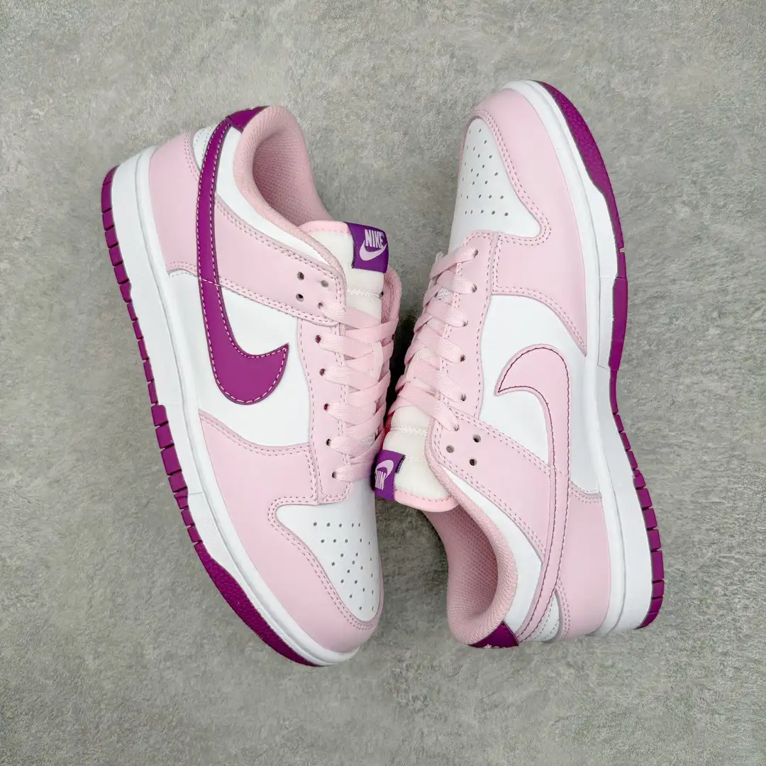 Nike Dunk Low Sneakers - Image 9