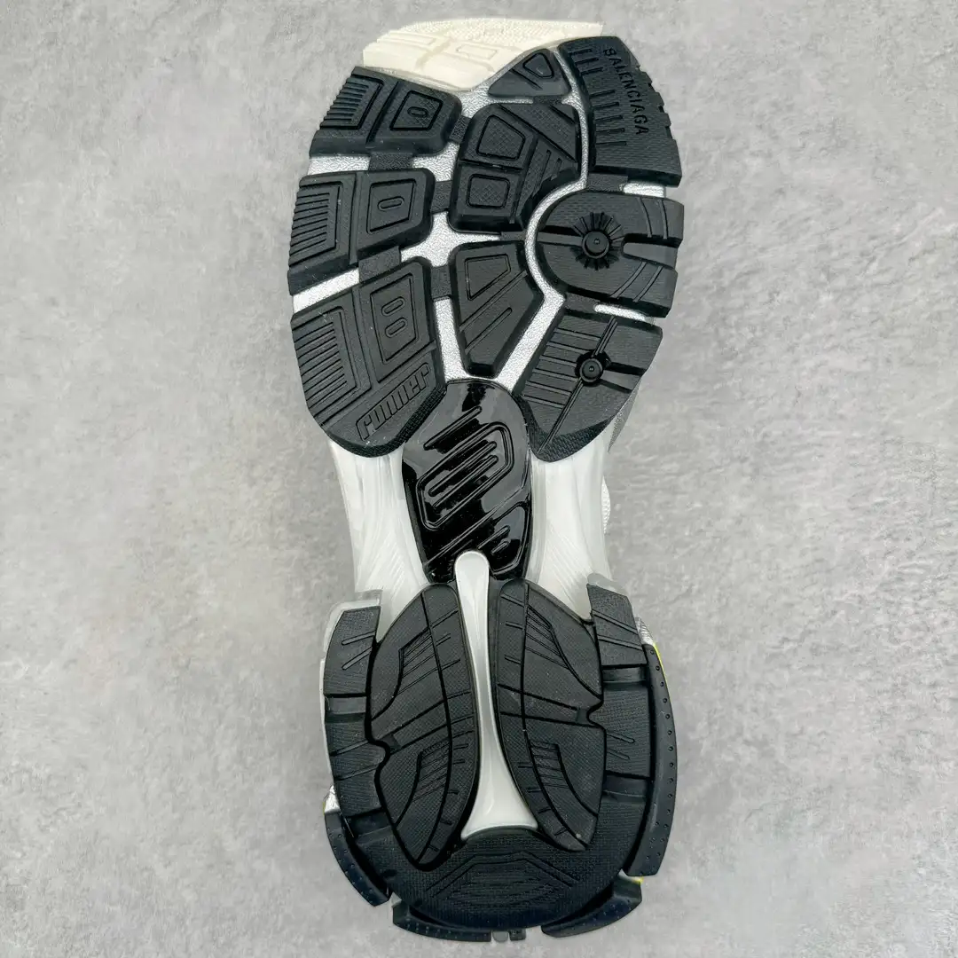 Balenciaga Runner Sneakers - Image 4