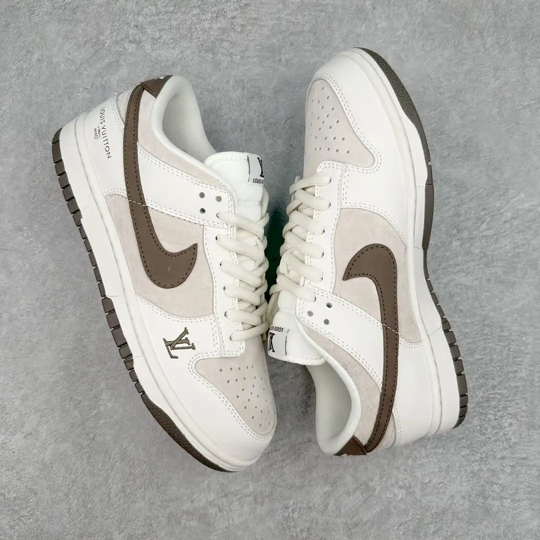 Nike Dunk Low Sneakers - Image 5