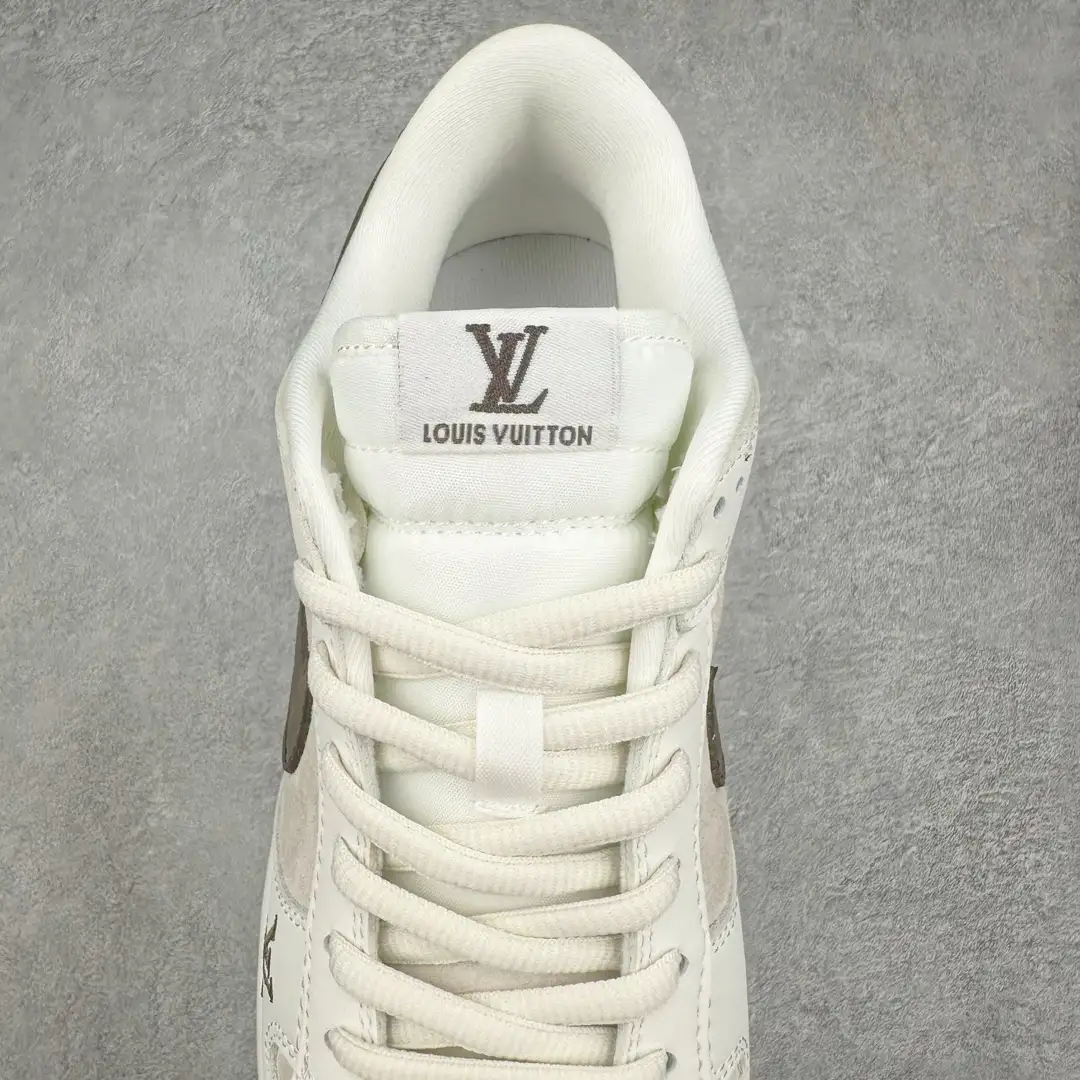 Nike Dunk Low Sneakers - Image 7