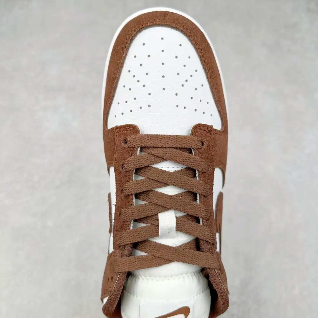 Nike Dunk Low Sneakers - Image 7