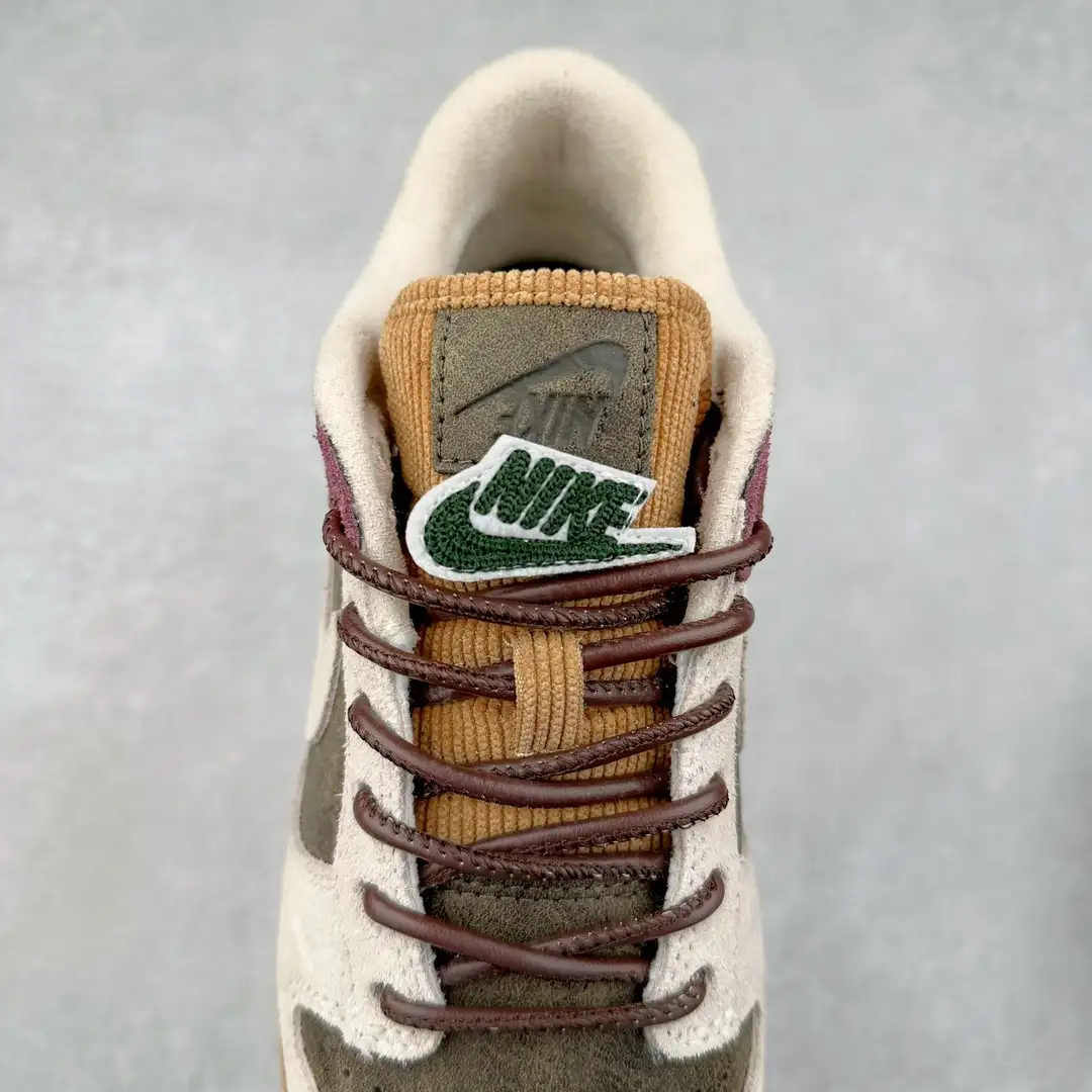 Nike Dunk Low Sneakers - Image 2