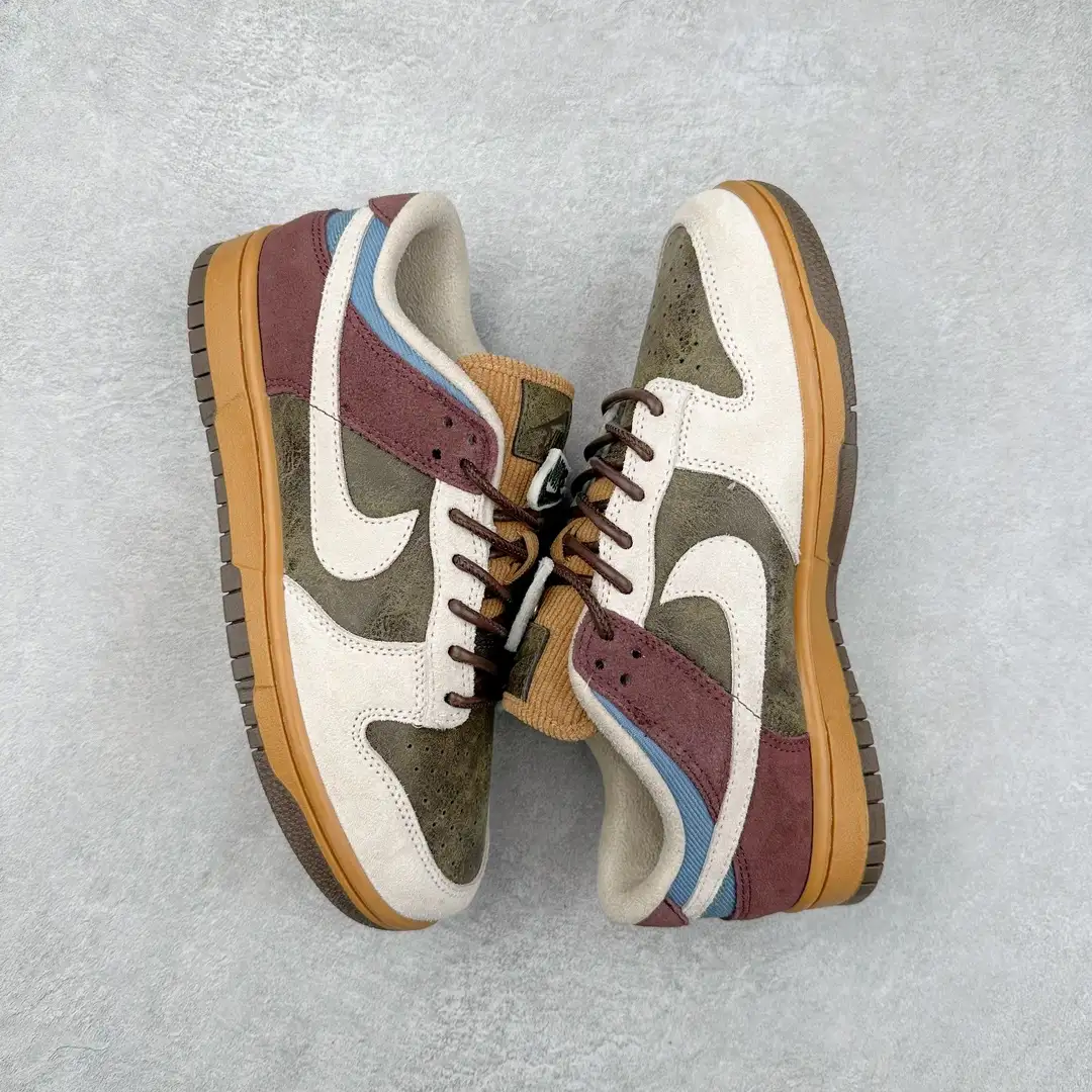 Nike Dunk Low Sneakers - Image 5